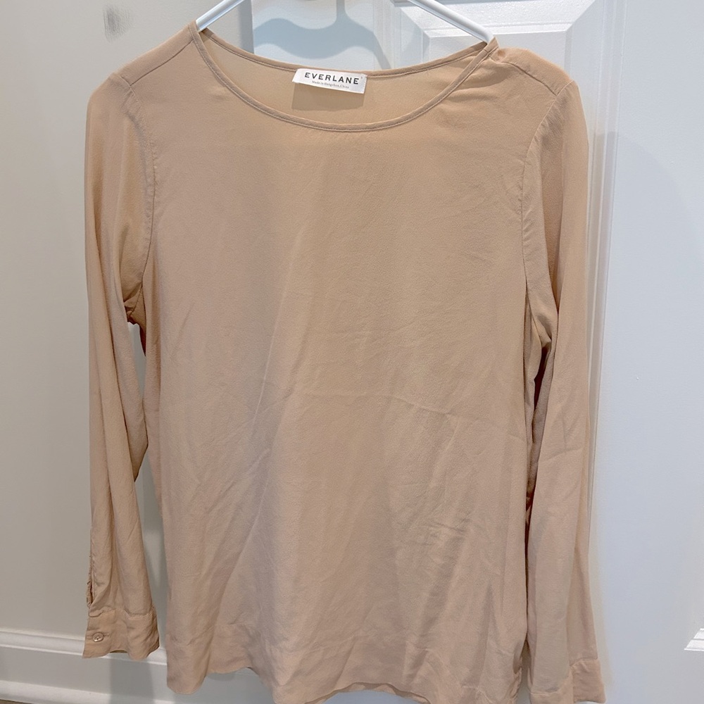 S Silk Everlane Shirt in Excellent Condition!
